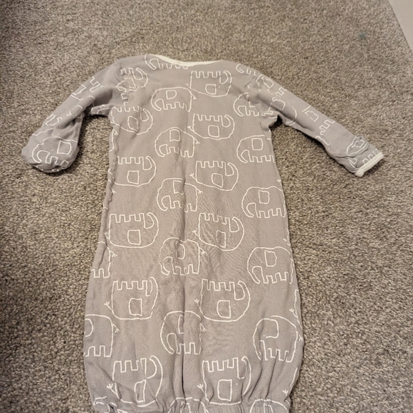 Gerber Grey Elephant Sleep Sack - Picture 4 of 4